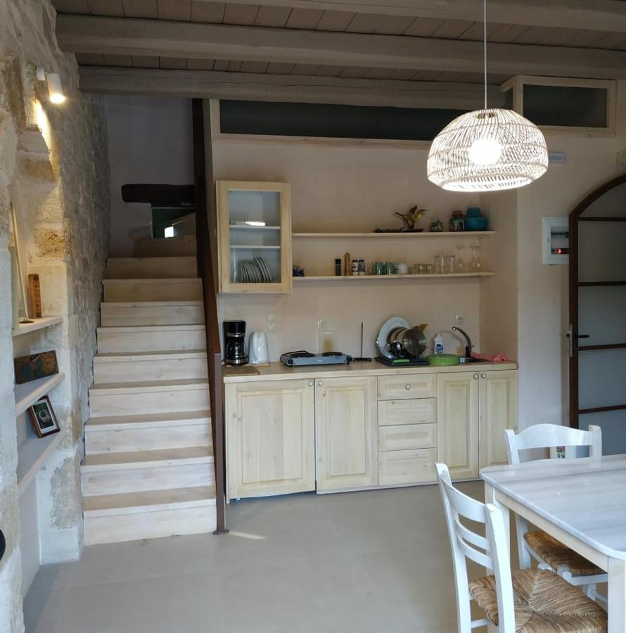 Fabrica Villa Vamos Bagian luar foto
